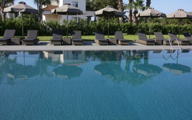 Hotel Lagouvardos Village