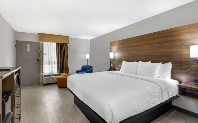 Clarion Pointe Morrow - Atlanta South