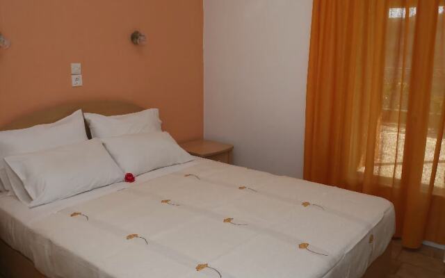Kavos Hotel