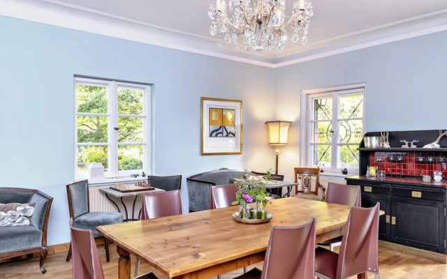 Villa Zollhaus Bed & Breakfast