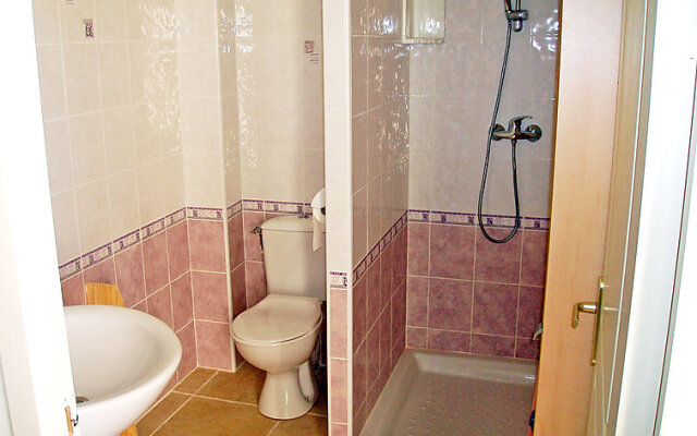 Holiday Home Domaine la Batisse