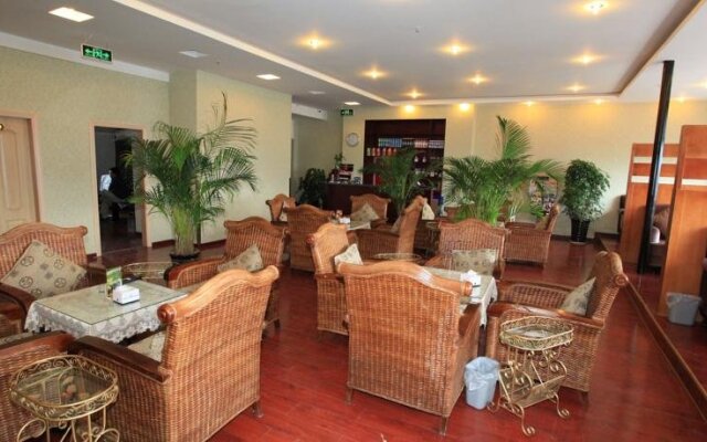 Super 8 Hotel Xichang Hang Tian