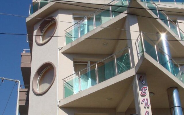 Venis Hotel