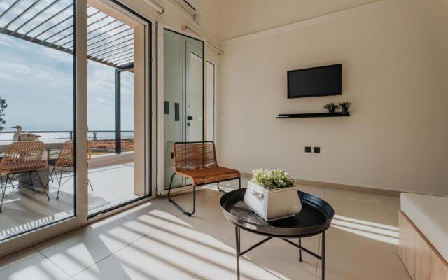 Ponte Suites