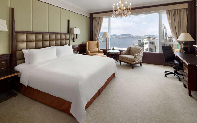 Island Shangri-La, Hong Kong