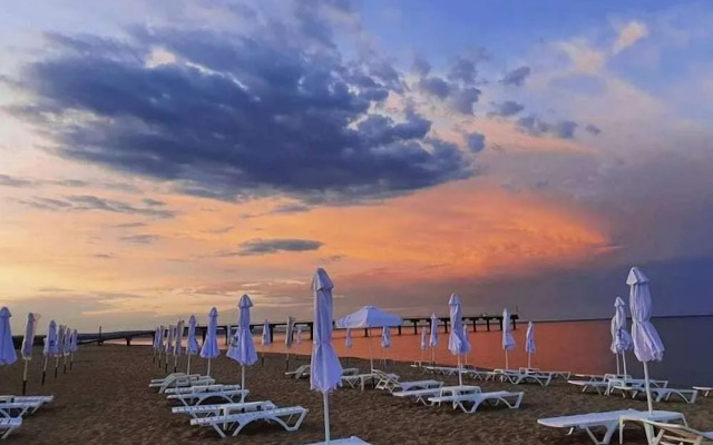 Long Beach Resort And Spa