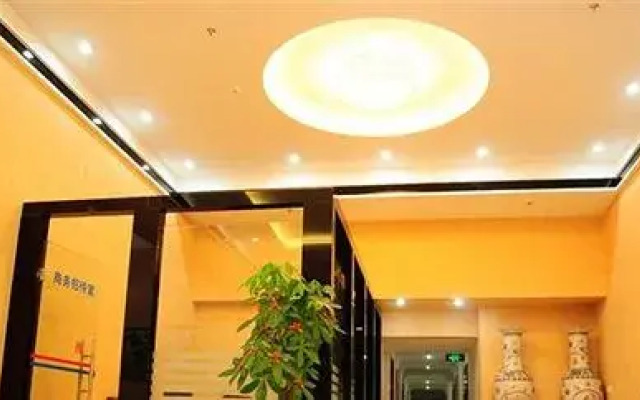 Rainbow Hotel - Xiamen
