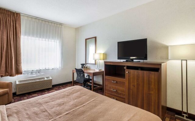 Econo Lodge Luverne I-90