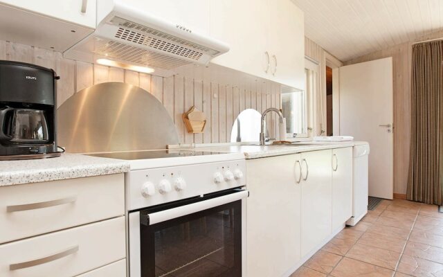 Quaint Holiday Home in Dannemare With Whirlpool
