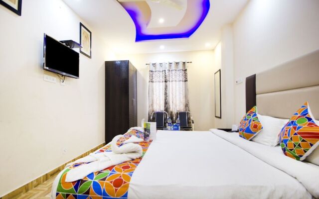 FabHotel Deepak Residency