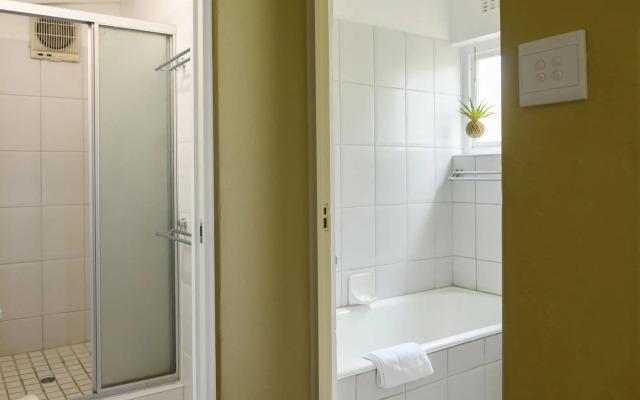 San Lameer Villa Rentals 2417