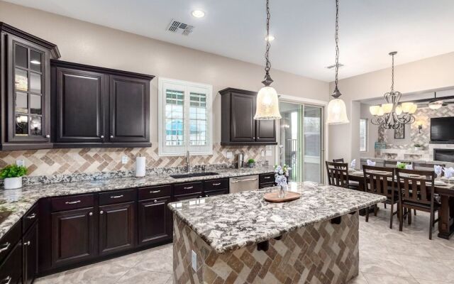 Athena 4 Bedroom Home by RedAwning