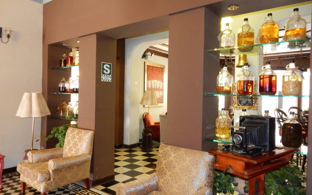Antigua Miraflores Hotel