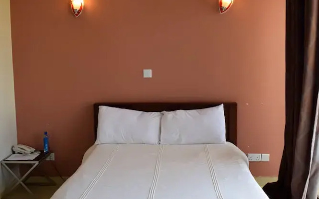 Olerai Hotel