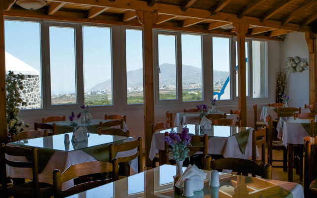 Milos Villas Hotel
