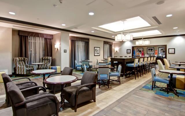 Hampton Inn by Hilton Toronto Airport Corporate Centre