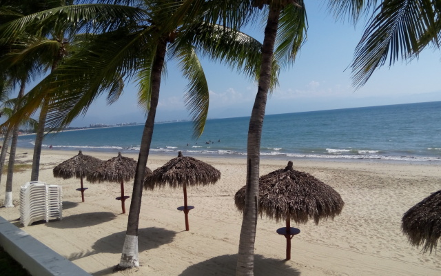 Vista Vallarta All Suites on the Beach