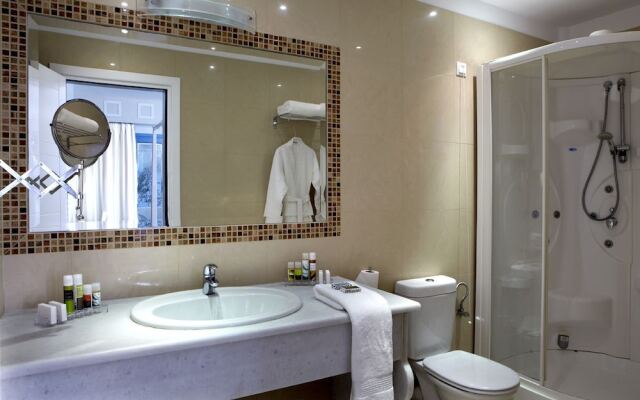 Mitos Suites Luxury Hotel In Naxos