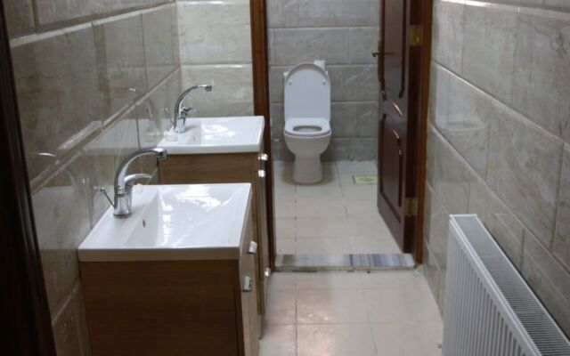 Deluxe Villa Guest House