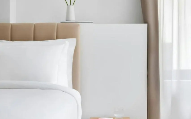 Yvette Hotel Porte de Versailles, Sonder by Marriott Bonvoy