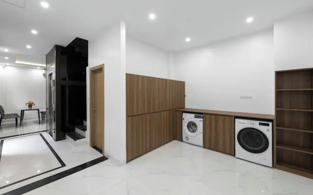 Ami House 2