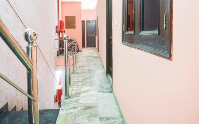 OYO 26787 Hotel Kulwants