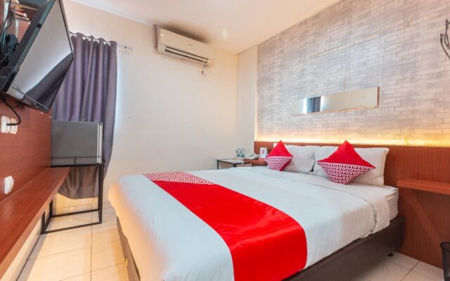 OYO 1737 Hotel Celvasha