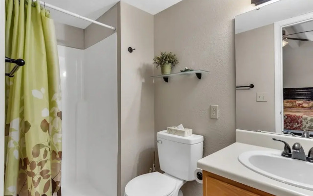 Tuscany On Taneycomo 2 Bedroom Condo by RedAwning