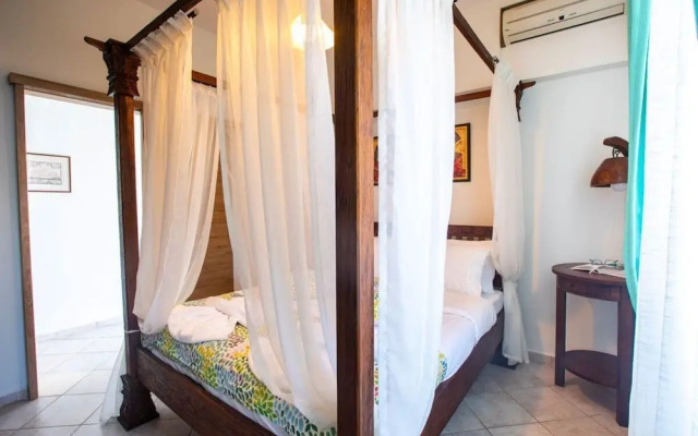 Captivating Bougainvillea Apartment in Panormos