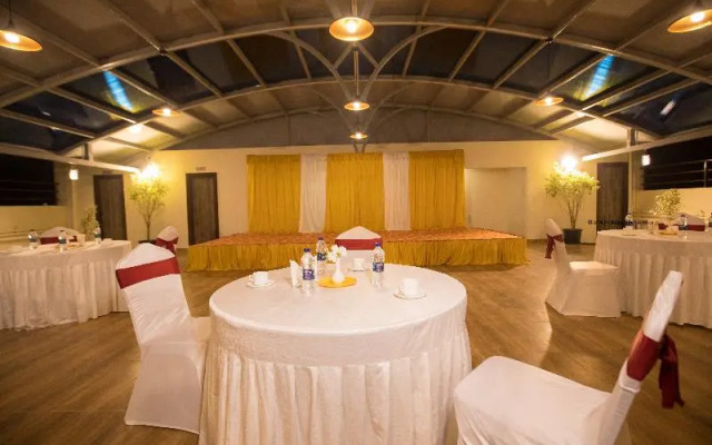 Grand Padappai Residency