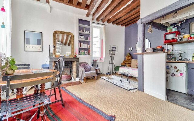 Very Nice T2 in the 6th Arr. of Paris