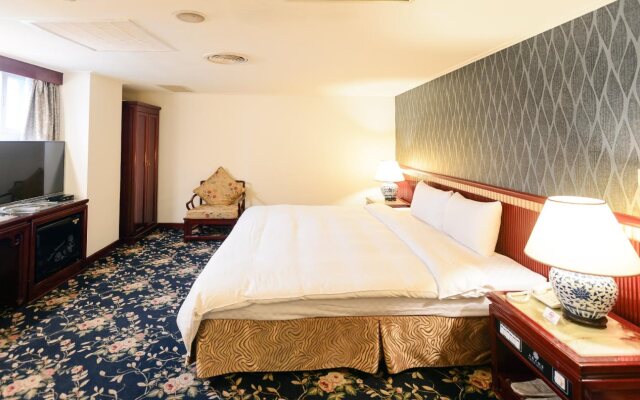 Kiwi Express Hotel MRT Wen Xin (Feng Jia Branch 1)