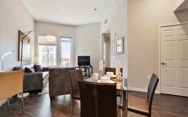 Global Luxury Suites in Campbell