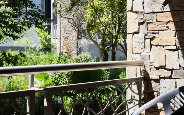 Seven Villa Hotel and Spa