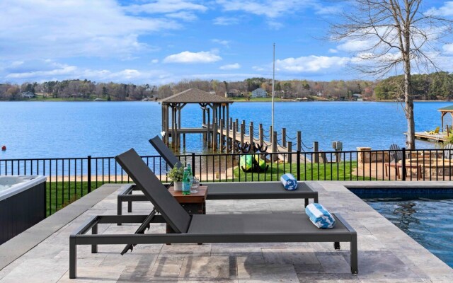 Keenan Beach W/beach, Heated Pool & Game Room