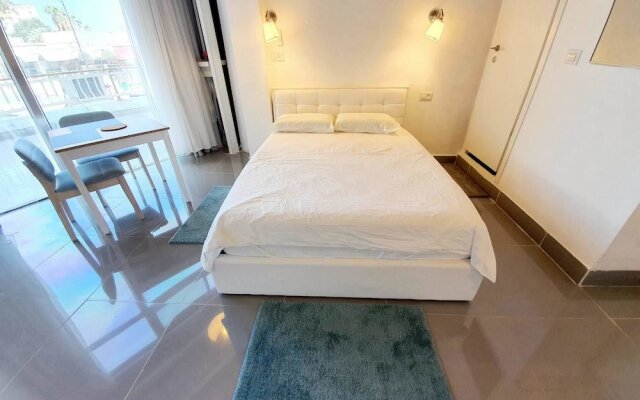 Agas Holiday Apartments Gefen Boutique