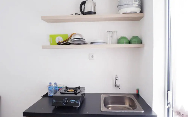 Comfort and Cozy 2BR Bassura City Apartment