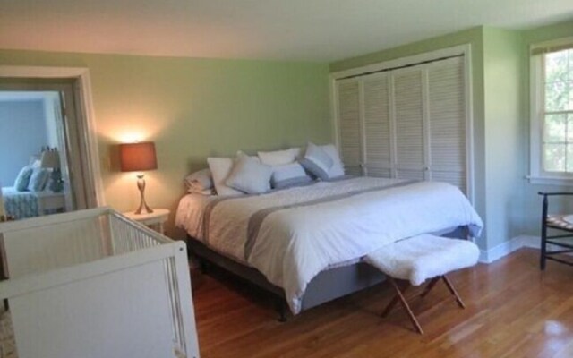 262 Chippingstone - Three Bedroom House