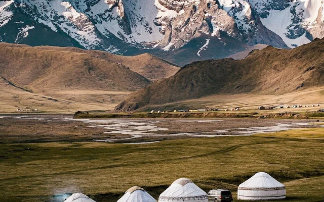 Кёль-Суу Ат-Баши