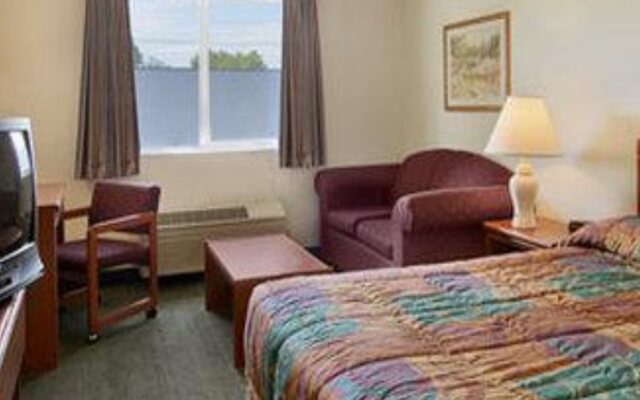 Super 8 By Wyndham Gresham Portland Area OR