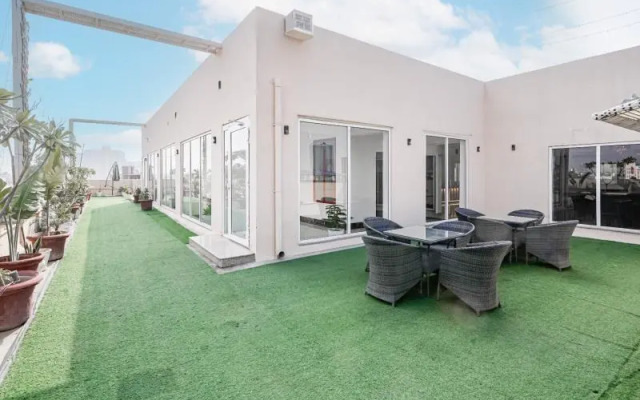 Hotel Amahi Inn Sector 30