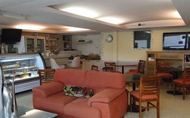 Hotel Cuellar