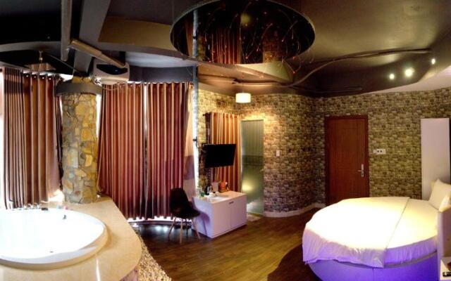 Bonita Grand Hotel