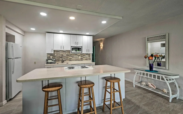 Beachfront St Croix Condo w/ Pool + Lanai!