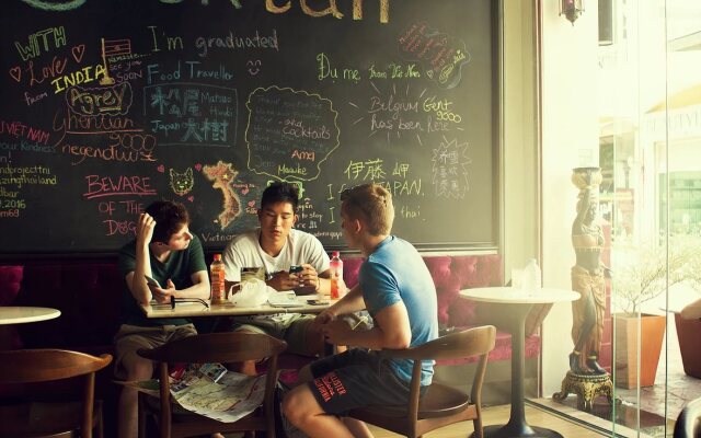 Cocktail Hostel & Bar Silom Bangkok