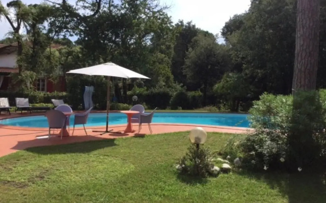 Villa Piero With Pool