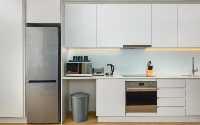 Axis Luxury Apartments  by Century City Hotels