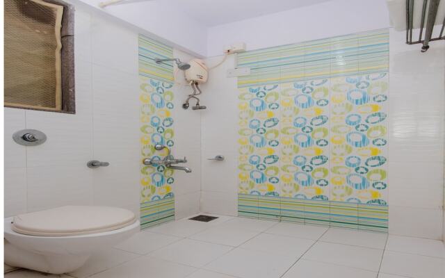 OYO 12082 Om Apartment