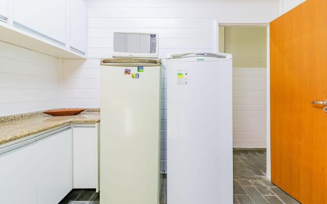 GB69 Excelente Casa 4/4 a 400m da Praia