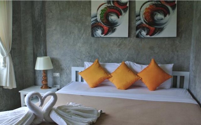 Ban's Avenue Guest House